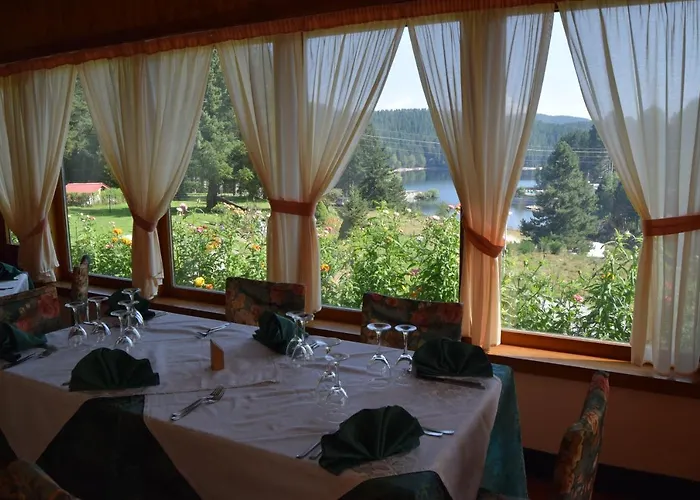 Lo Sciatore 酒店 Cotronei